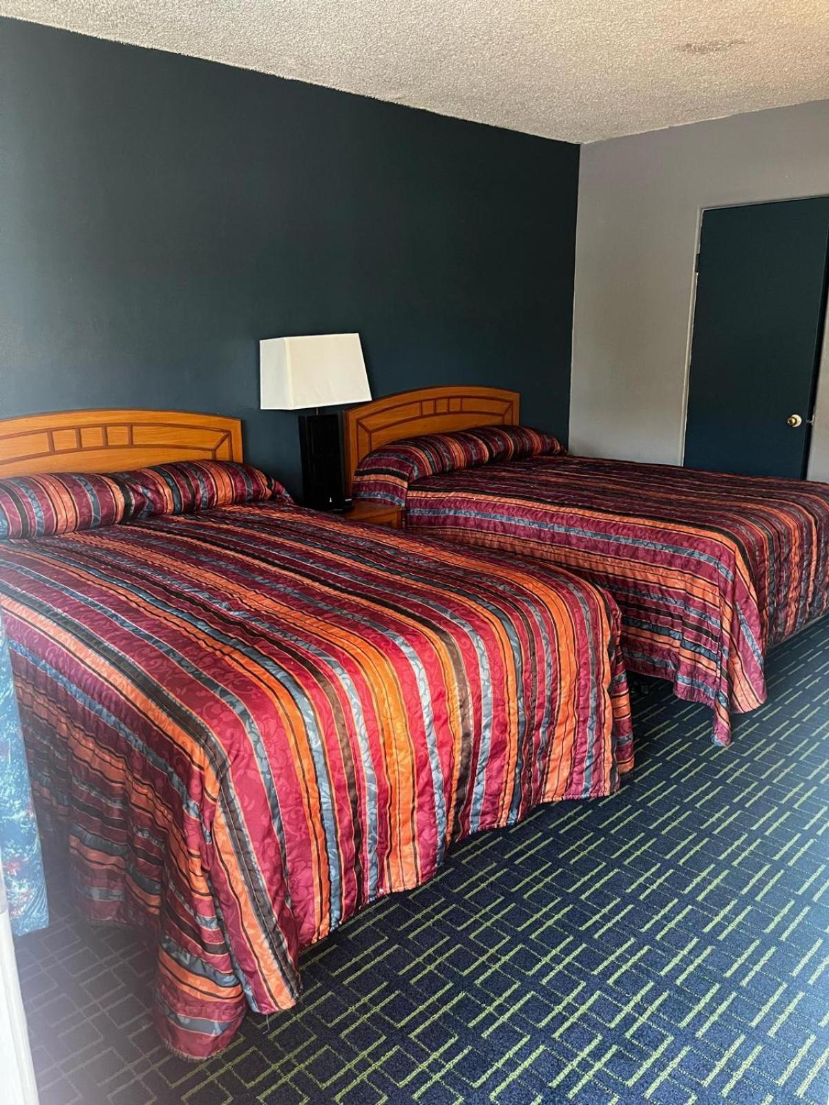 American Inn Sacramento Downtown Екстериор снимка