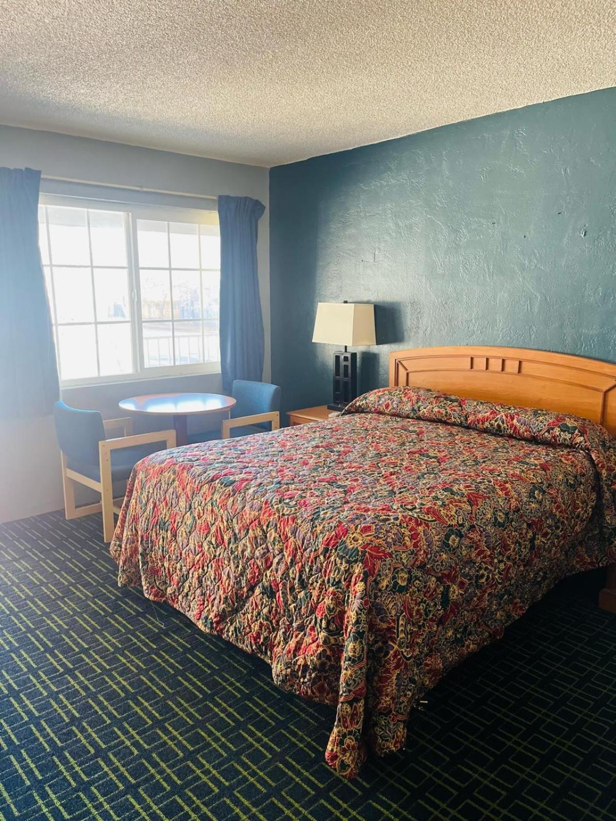 American Inn Sacramento Downtown Екстериор снимка